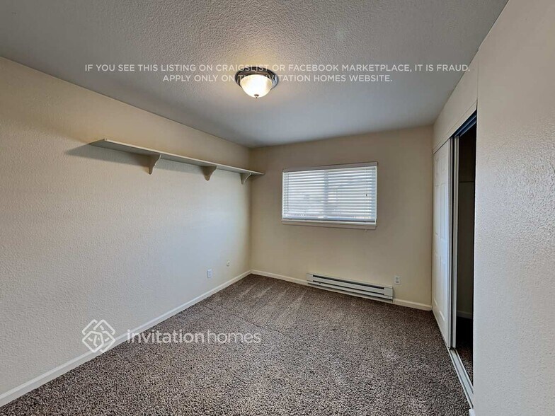 Building Photo - 10885 Grange Creek Dr