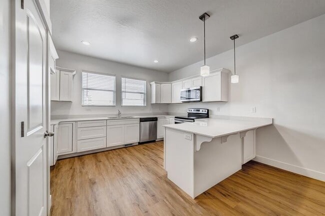 Building Photo - 3904 Hardman Way