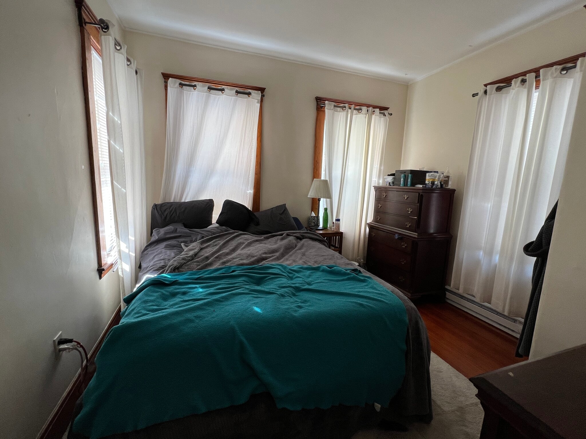 Building Photo - 79 Capen St