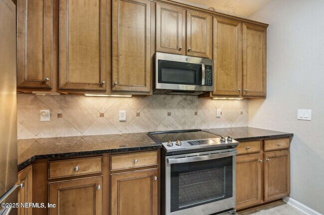 Building Photo - 9831 9831-1 Del Webb Parkway Ap