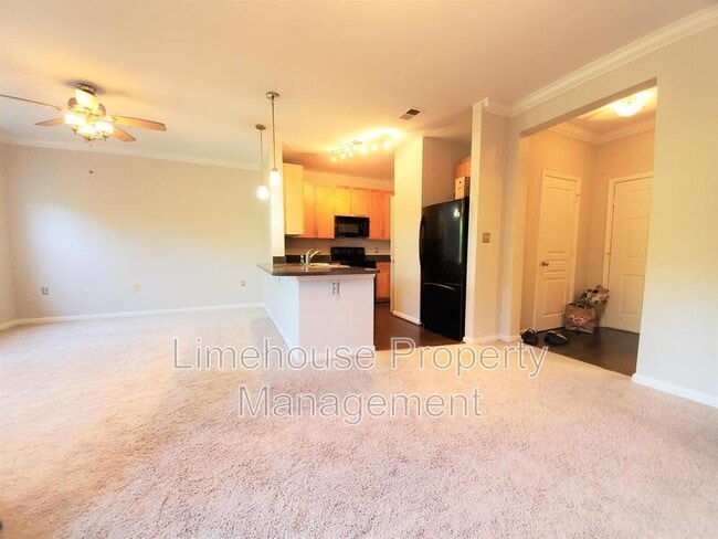 Building Photo - 1400 Granby St