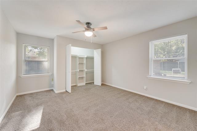 Building Photo - 4923 Haywood Pkwy