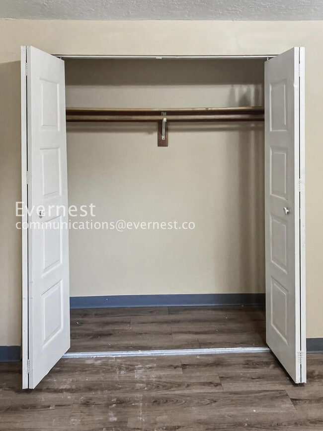 Building Photo - 88026 9th St