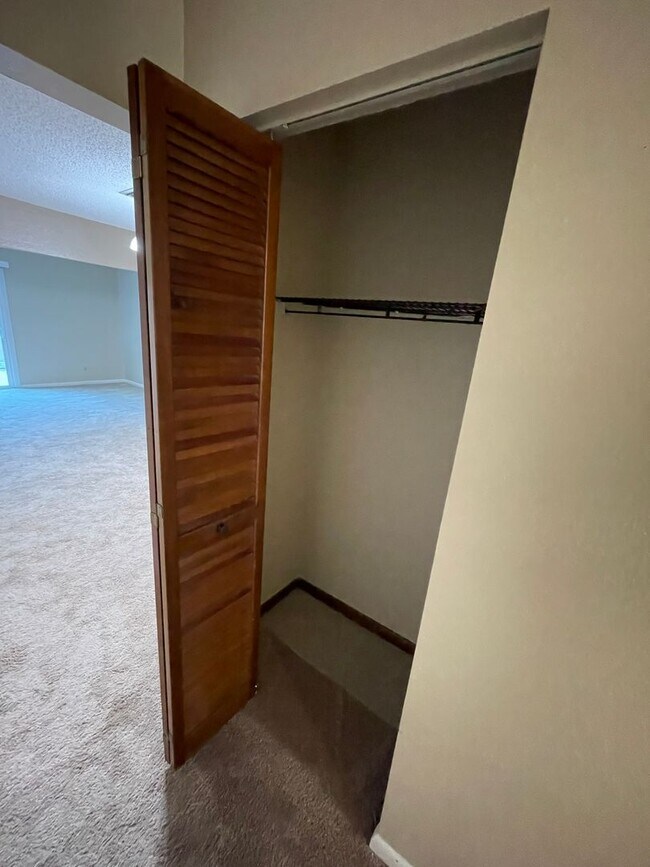 Building Photo - Townhome in Ormond Beach