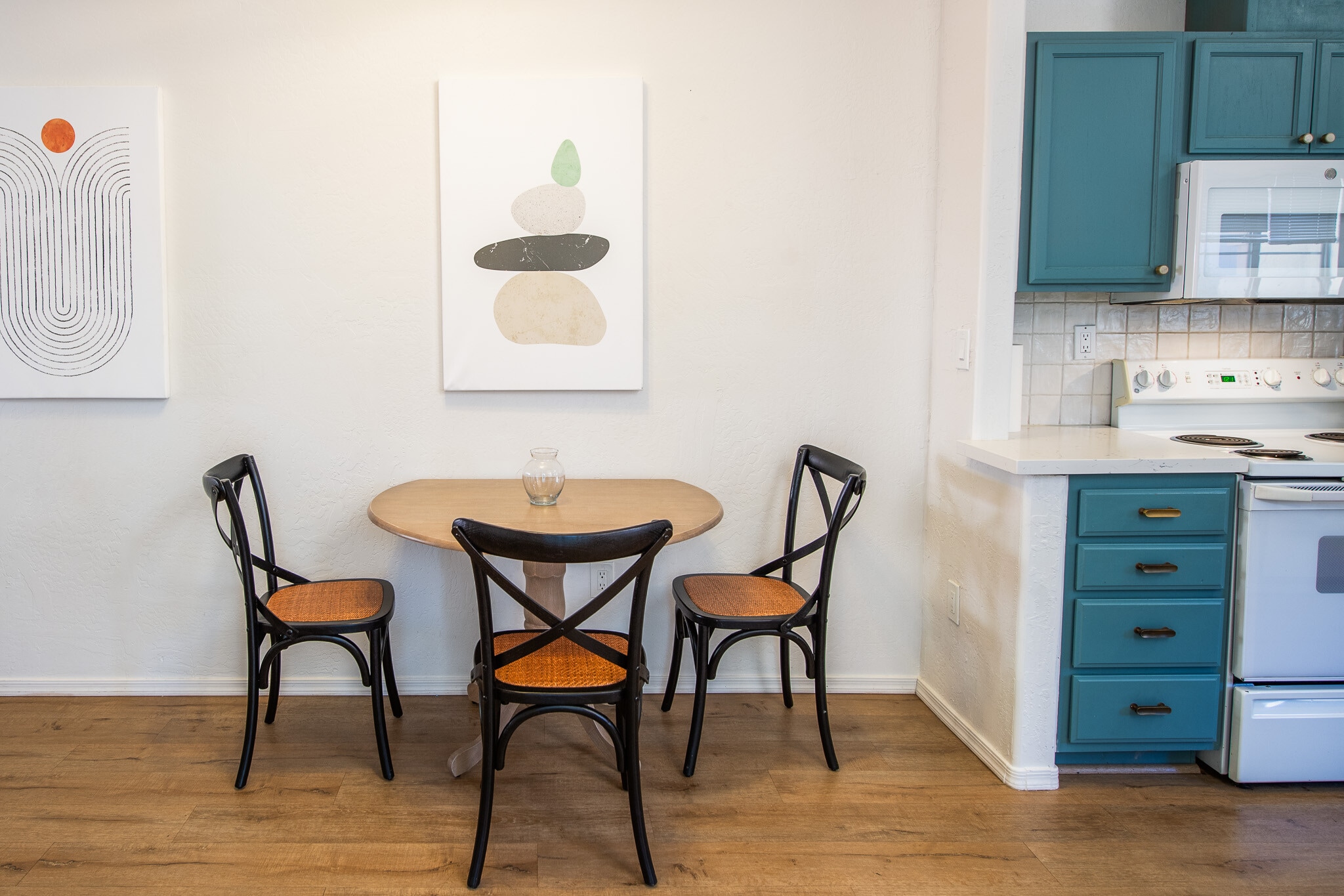 Building Photo - 102 Pine Leaf Ln