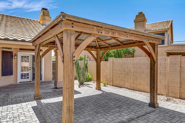 Building Photo - 4418 E Barwick Dr