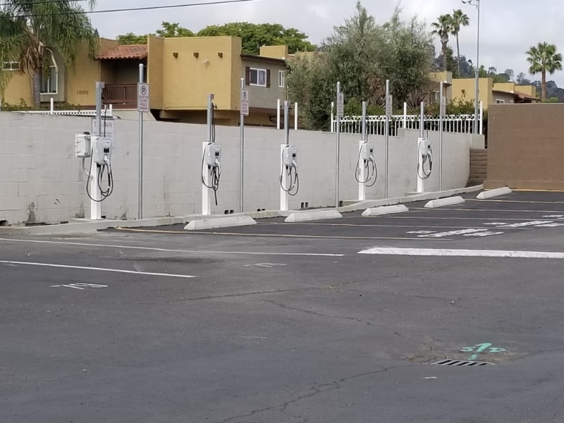 Building Photo - 945 Estes St