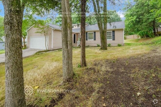 Building Photo - 10210 Camelback Cir