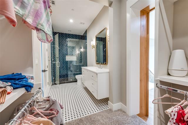 Building Photo - 4215 Nashwood Ln