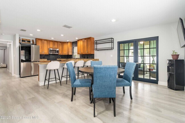 Building Photo - 1149 Scyphers St NE