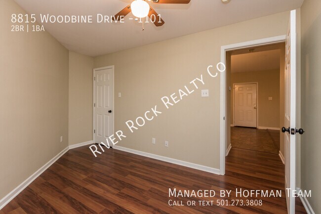 Building Photo - 8815 Woodbine Dr