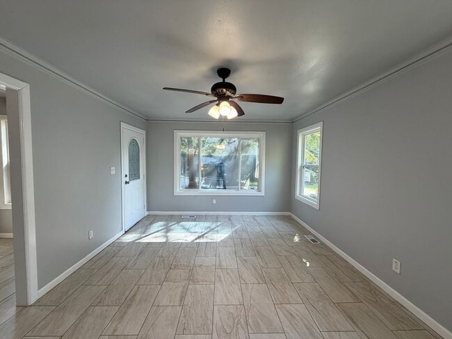 Building Photo - 2157 Nelms Dr SW