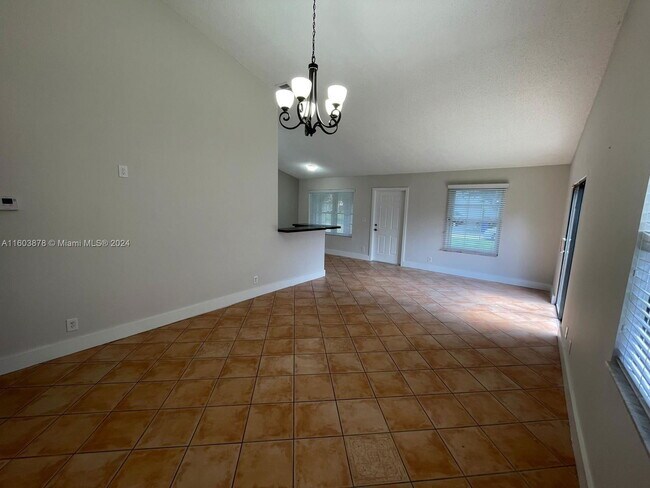 Building Photo - 15972 E Wind Cir