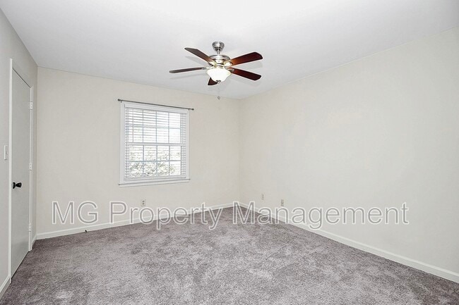 Building Photo - 3726 Park Rd