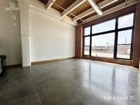 Building Photo - 382 W 22nd St