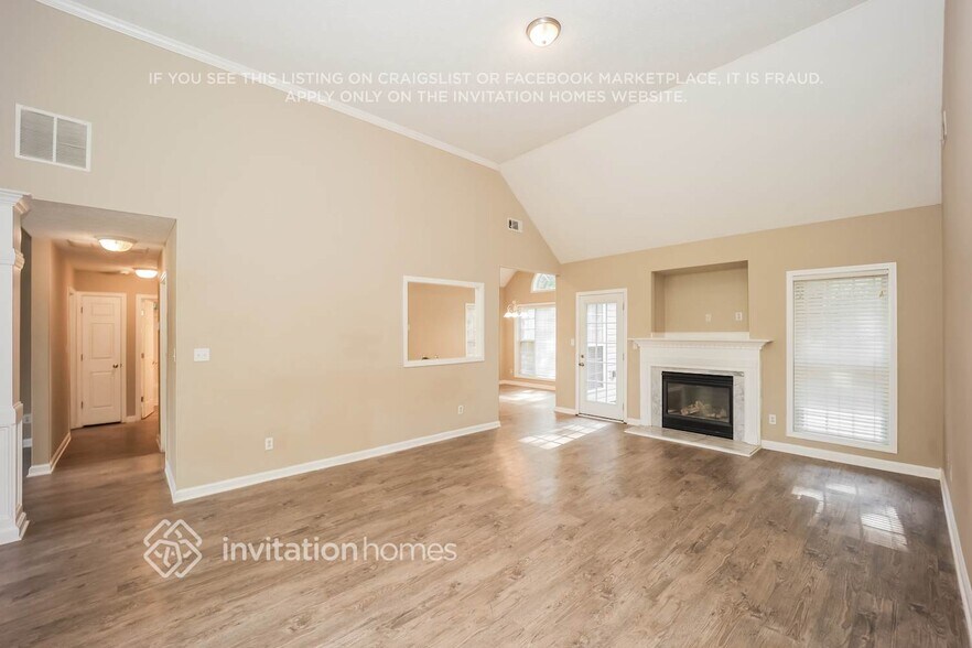 Building Photo - 135 Verdon Hill