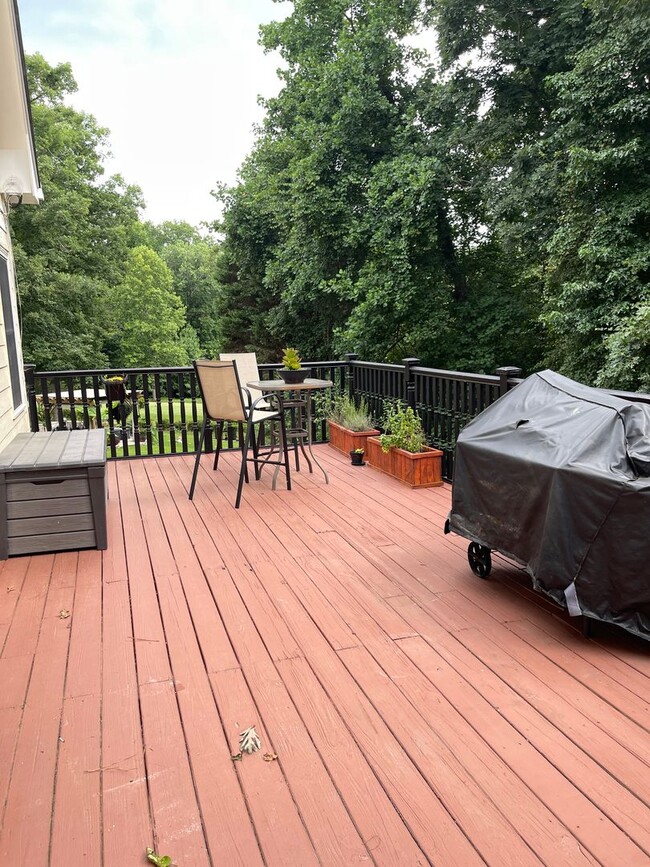 Building Photo - Chapel Hill Subdivision