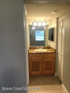 Building Photo - 1031 Regency Dr