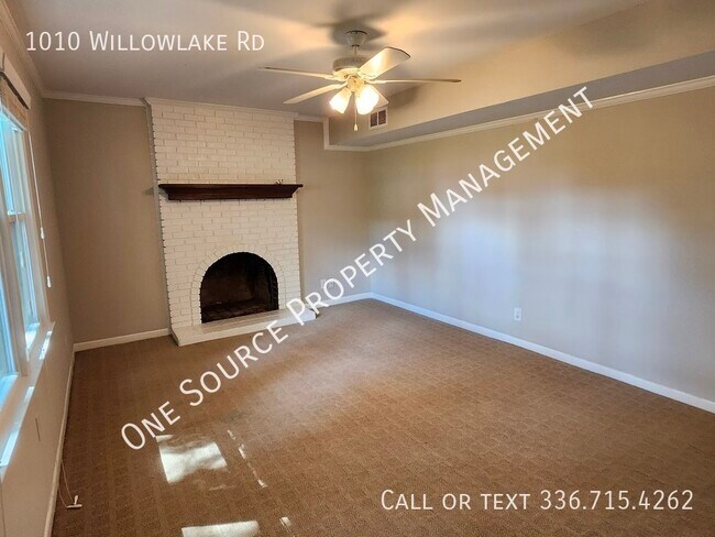 Building Photo - 1010 Willowlake Rd