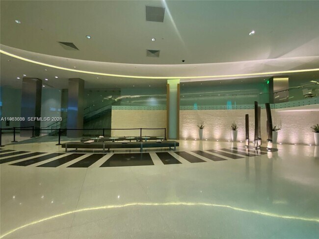 Building Photo - 92 SW 3rd St