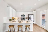 Building Photo - Live Rent-Free Up to 8 Weeks!