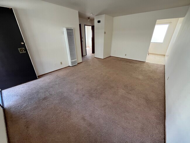 Primary Photo - 1822 Francisco St