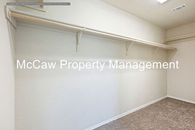 Building Photo - 3000 Risinger Rd