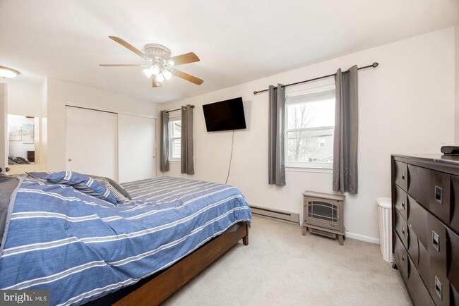 Building Photo - 65 Pennypacker Dr