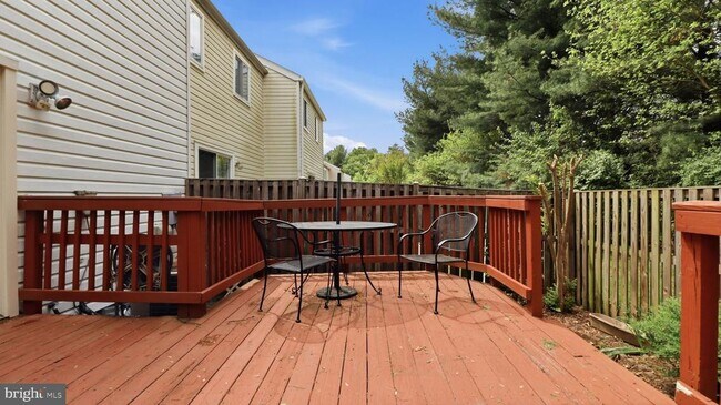 Building Photo - 7821 Fairborn Ct