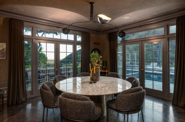 Building Photo - 7171 Chelan Way