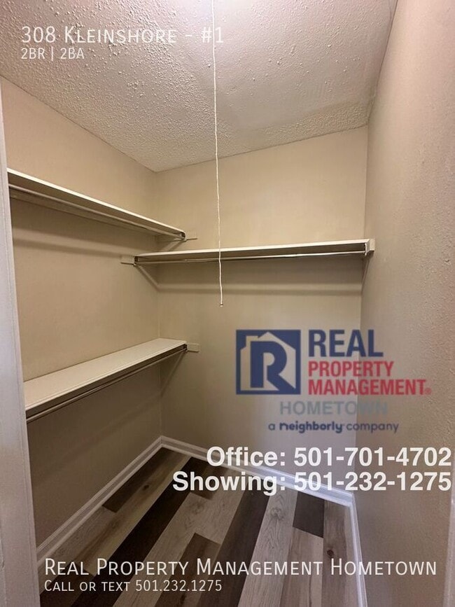 Building Photo - 308 Kleinshore-#1