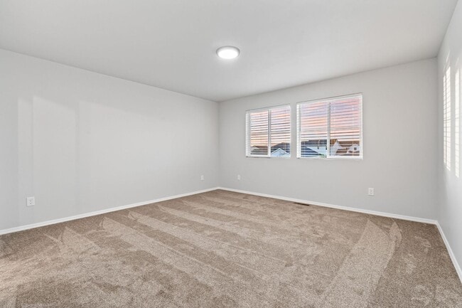 Building Photo - BRAND NEW & BEAUTIFUL - 4bd/2.5 BATH HOME ...