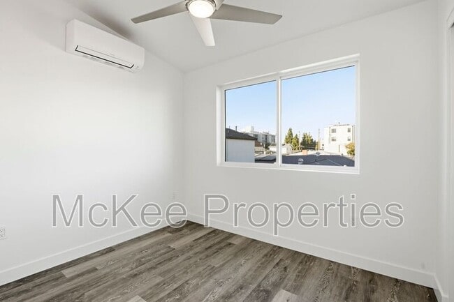 Building Photo - 6174 Dorothy Dr