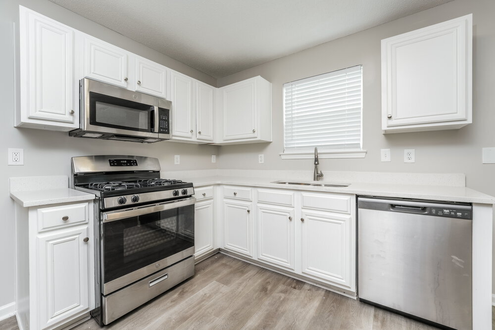 Building Photo - 2099 Mulberry Ln