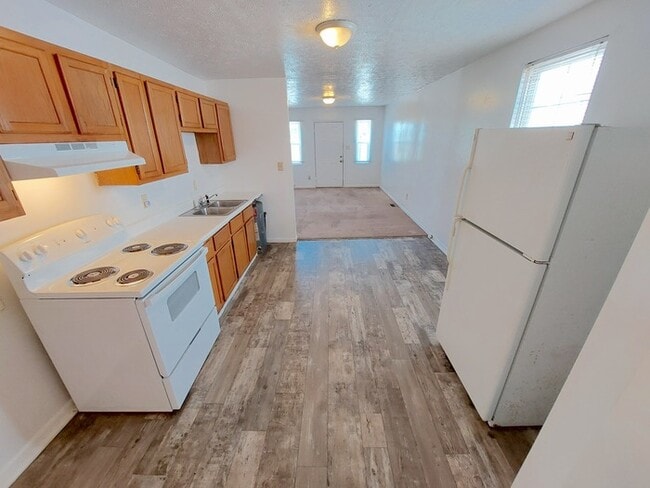 Building Photo - 810 Griffin St