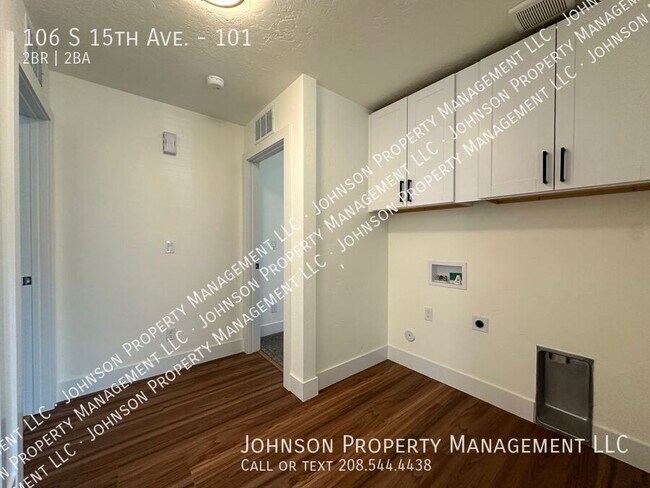 Building Photo - 106 S 15th Ave