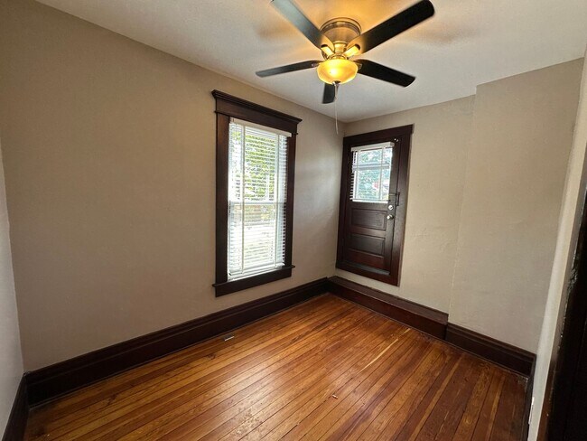 Building Photo - W 8th Ave 403-405 &amp; Belmont Ave 1523 RGI