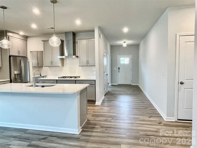 Building Photo - 3174 Laurel Brk Dr