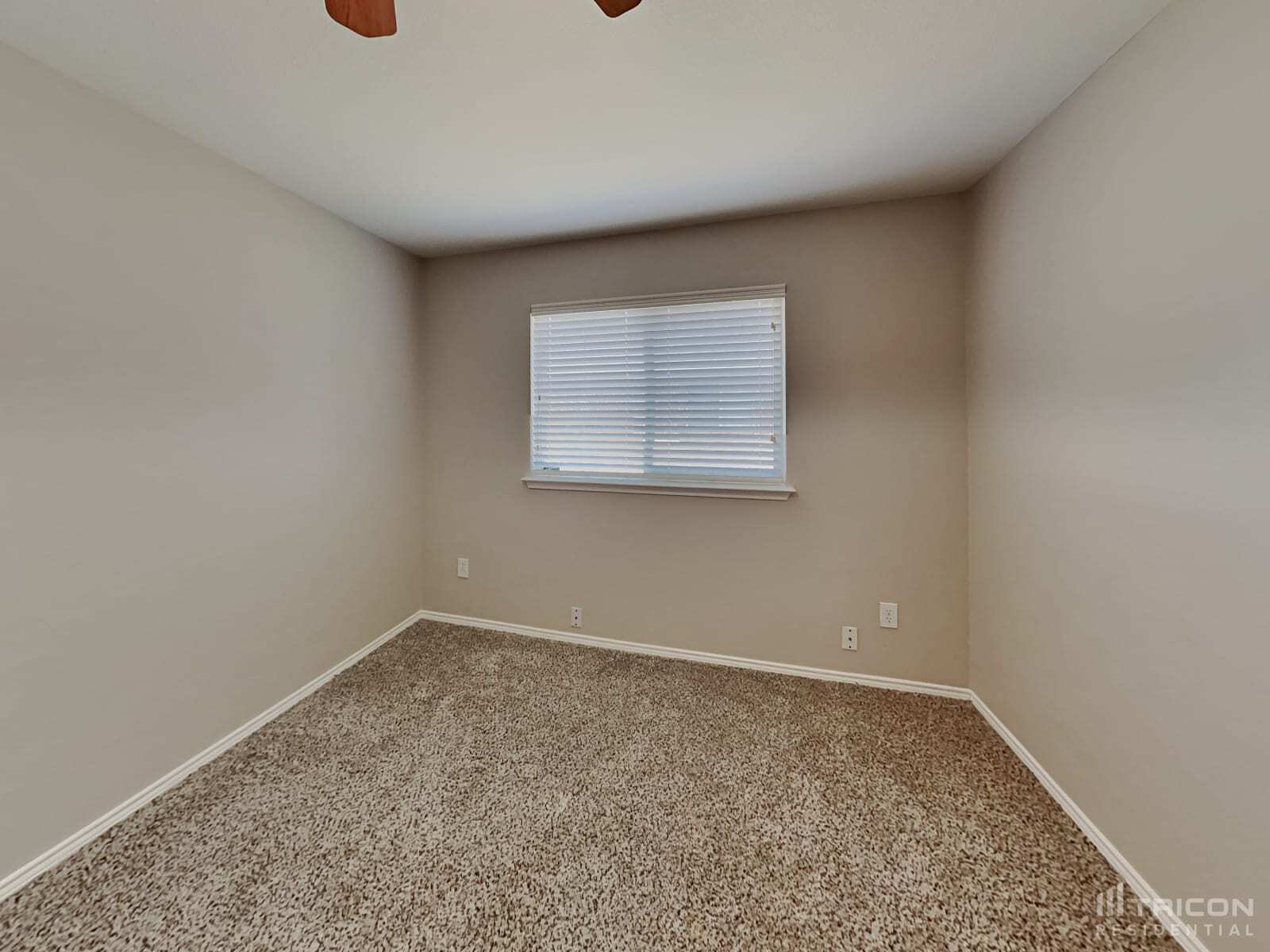 Building Photo - 3018 High Gate Dr