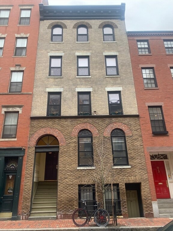 Building Photo - 50 Revere St