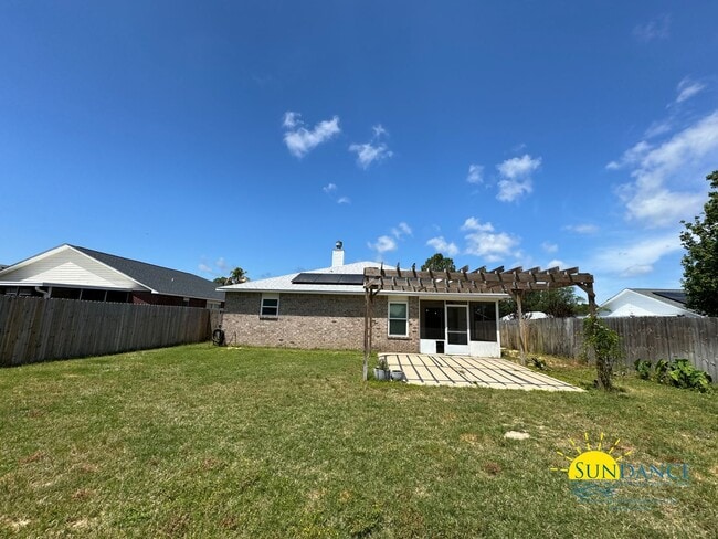 Building Photo - Solar Energy in desirable Hidden Shores of Gulf Breeze Neighborhood!