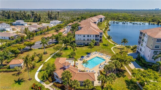 Building Photo - 17120 Bridgestone Ct