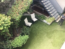 Building Photo - 1632 Barry Ave