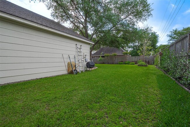 Building Photo - 14227 Championship Ln