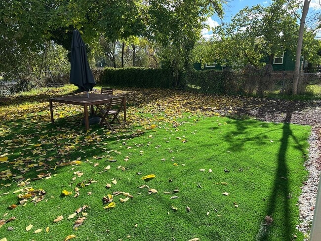 Building Photo - House for Rent – Robla Neighborhood!