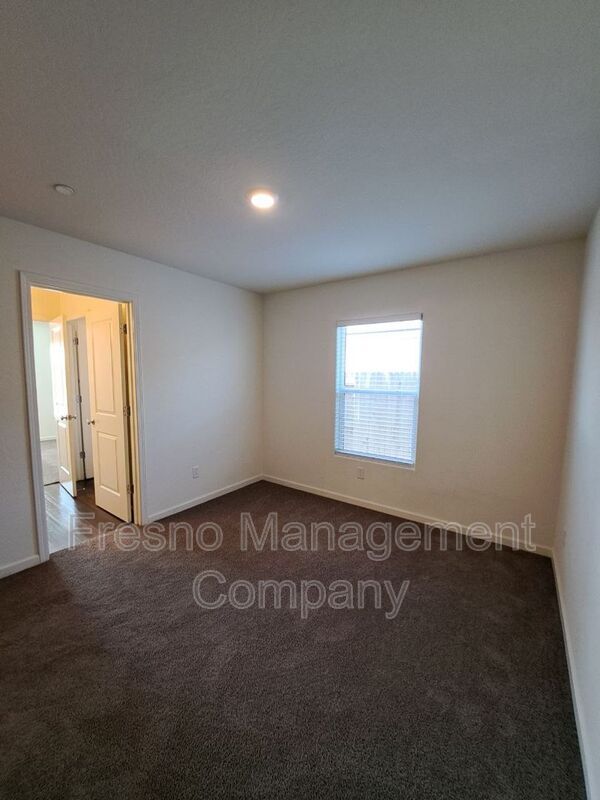 Building Photo - 1580 Concord Ave