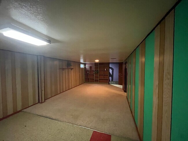 Building Photo - 12372 E 30th Ave