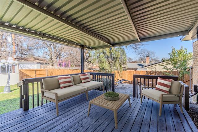 Building Photo - 3325 Shady Hollow Ln