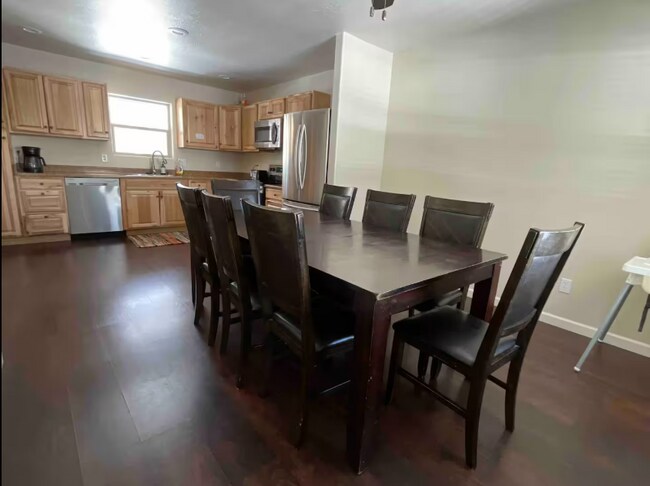 Building Photo - 4192 Bucking Horse Trail