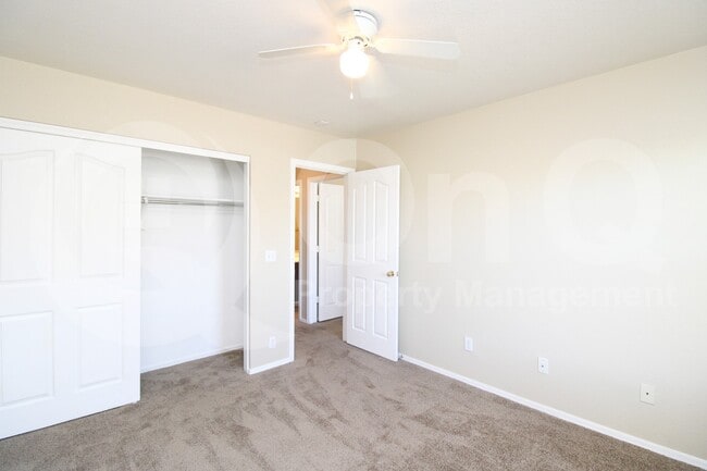 Building Photo - 9607 N 81st Dr